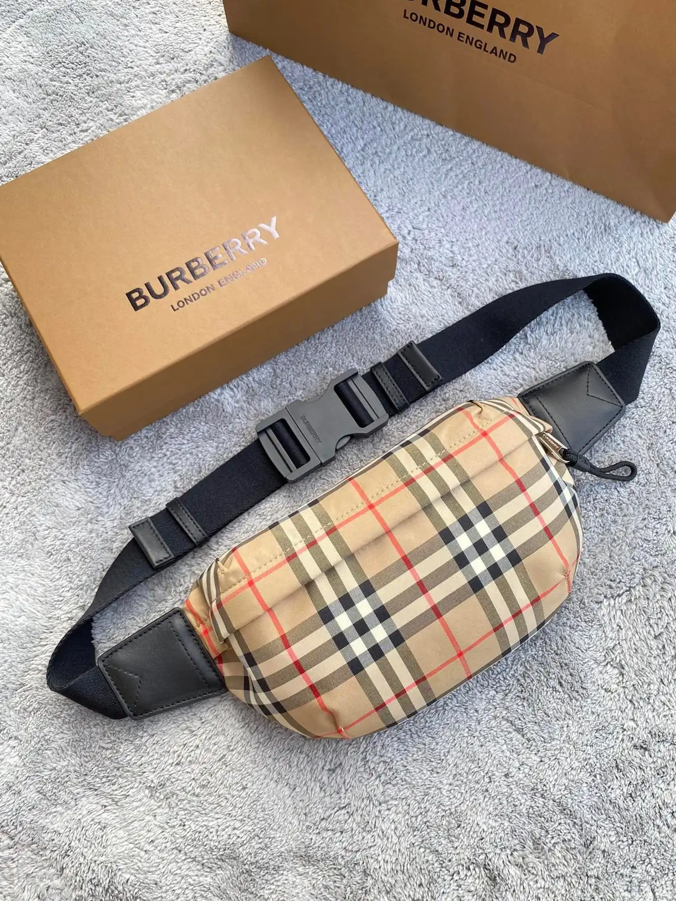 Official First Bag Ru Cotton Vintage BURBERRY Bum Medium Check Bonded Bag 0607